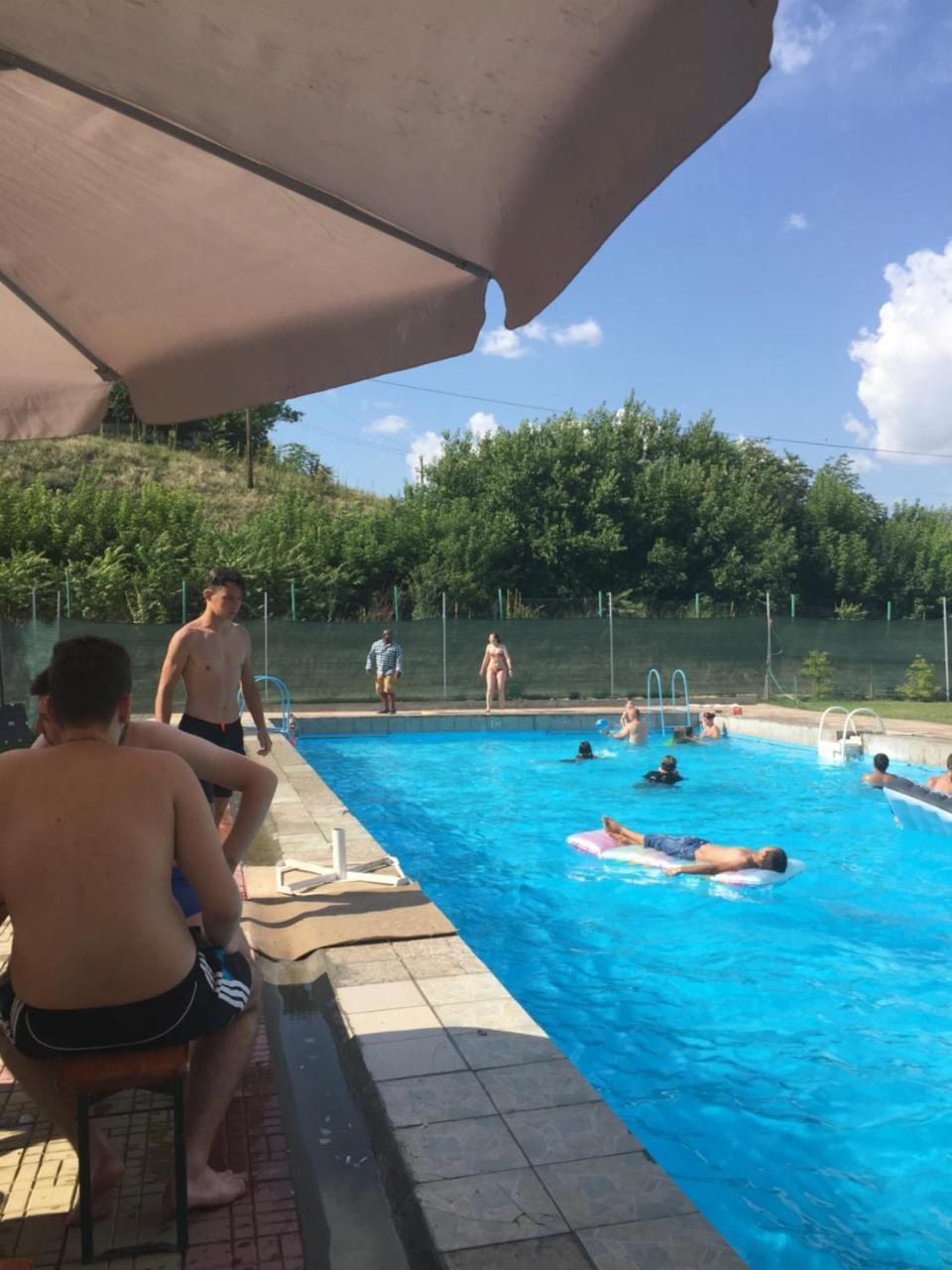 Hotel Sucidava Corabia Экстерьер фото